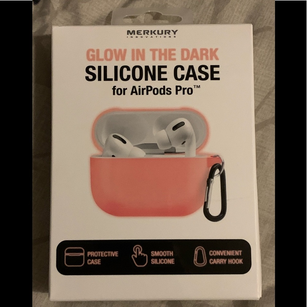 Glow In The Dark Silicone Case For AirPods Pro